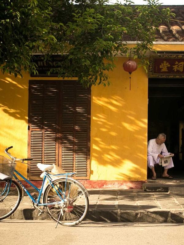 Mirror Work Suit — Yellow